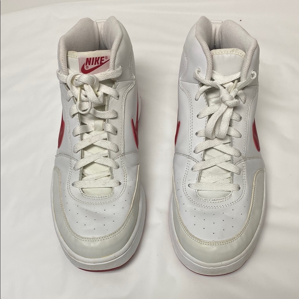 Vintage Nike High-Top Sneakers in White and Red Swoosh 307393-161-00 Size 11